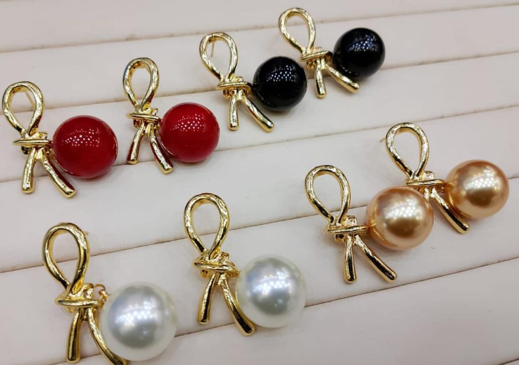 Grey Pearl Clip-On Earrings