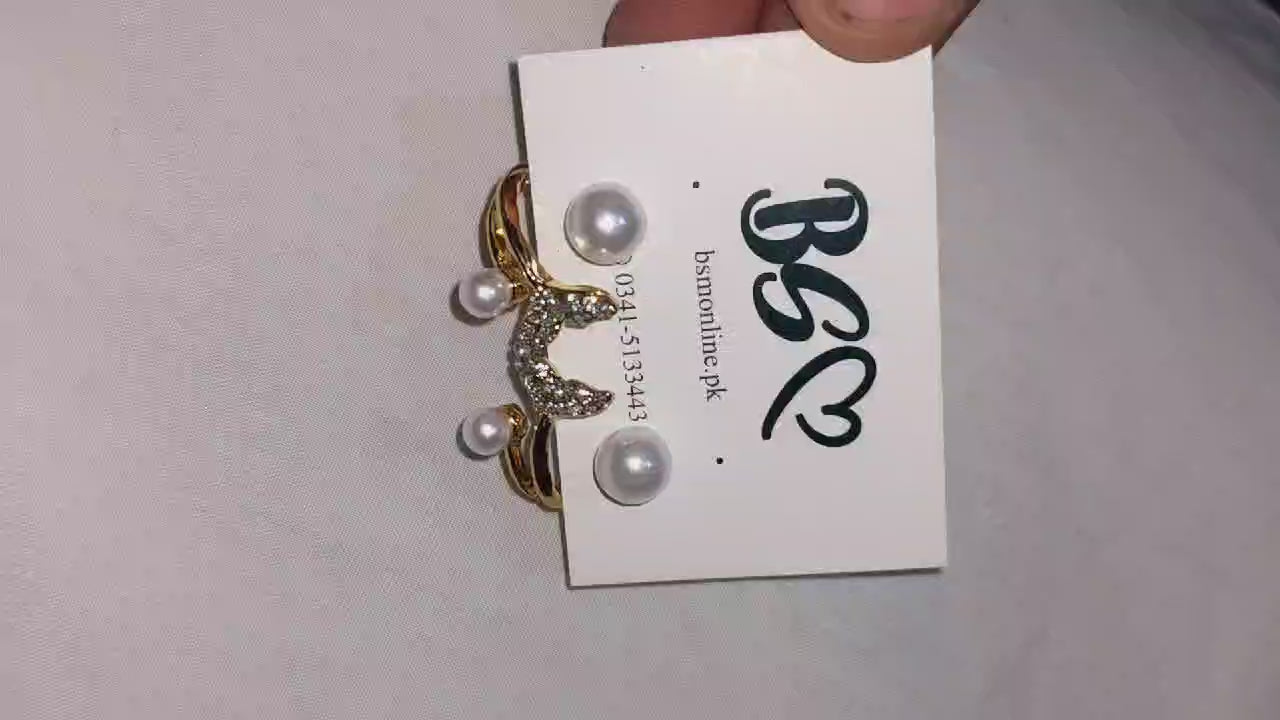 Fishtail Pearl Stud Earrings
